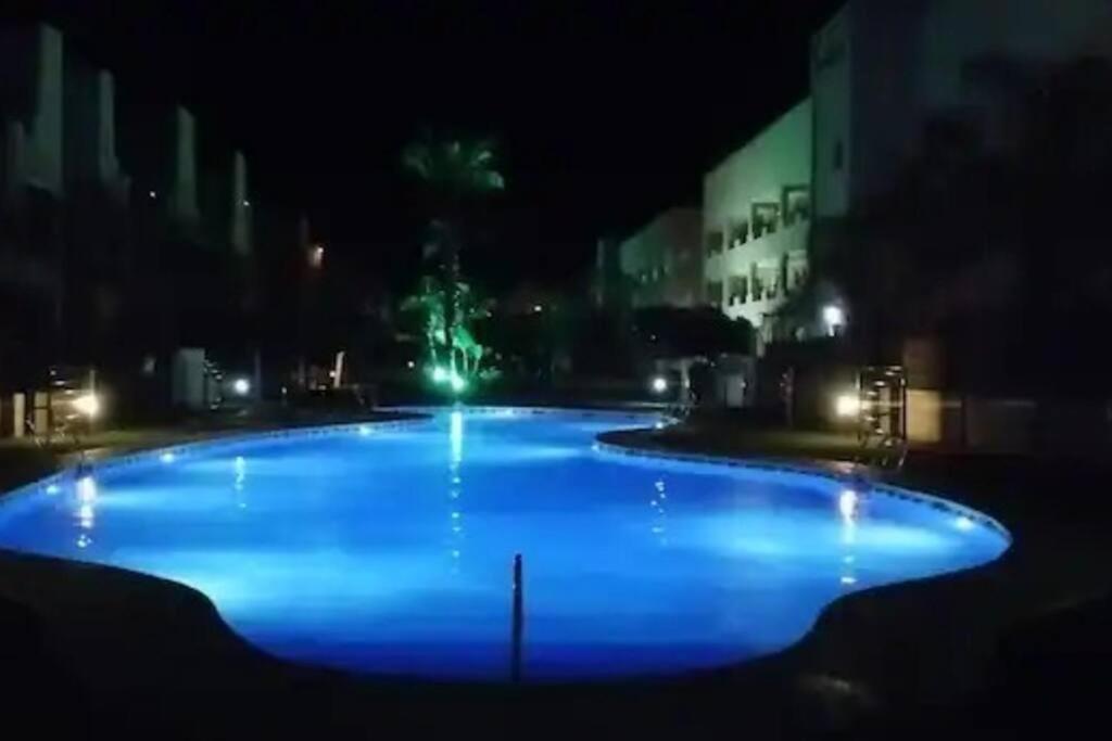 Bajo Con Jardin A Pie De Playa Y Piscina Comunitaria Con Jacuzzi Apartamento Playas de Vera Exterior foto
